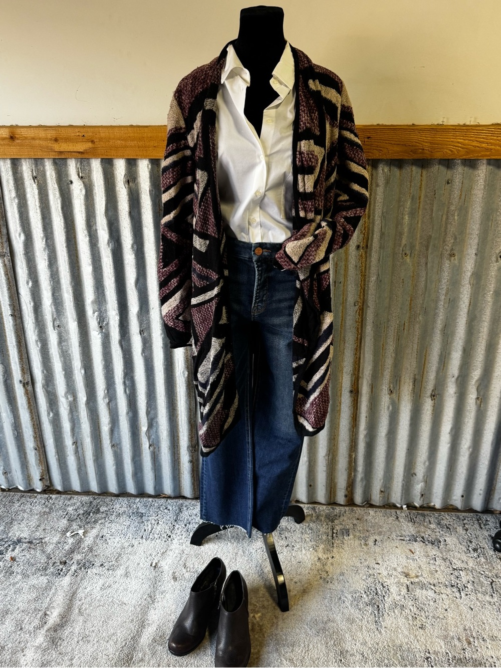 Open-Front Cardigan in Purple and Navy